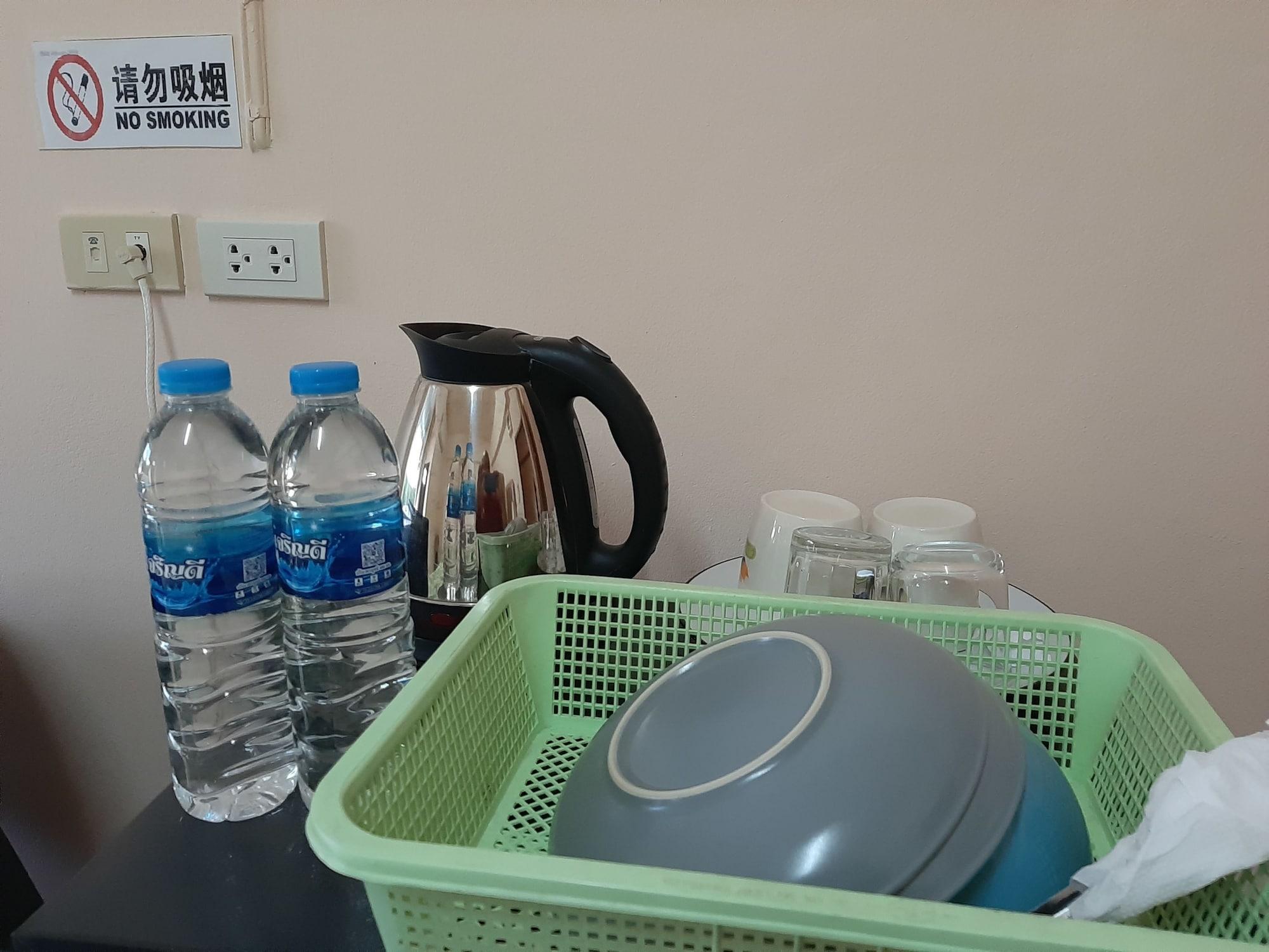반리숫 호텔 논타부리 외부 사진
